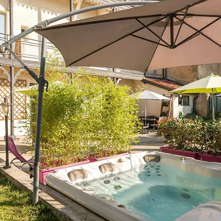فندق Le Loft Trie-sur-Baise